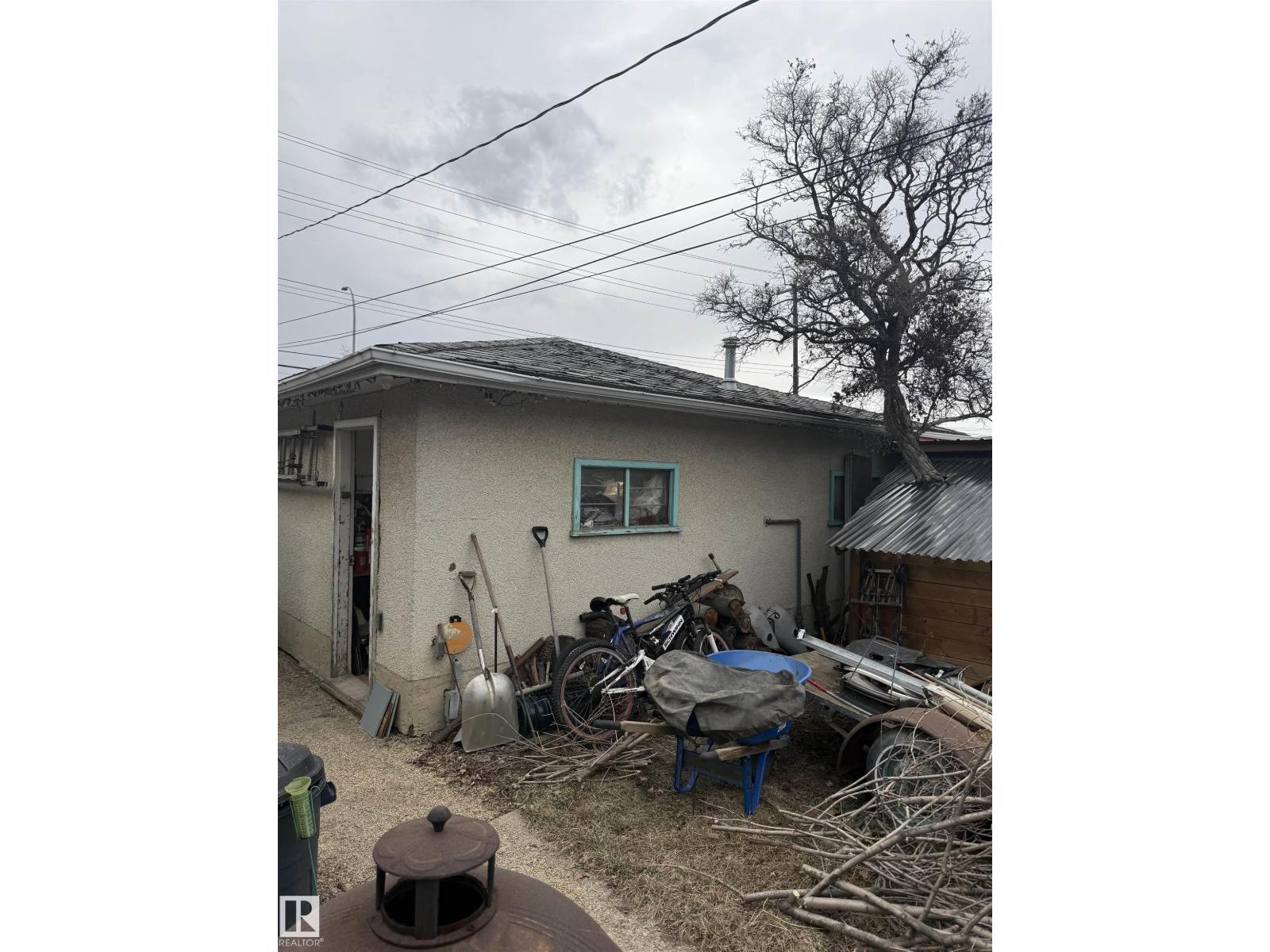 9216 169 St NW, Edmonton, Alberta  T5R 0A8 - Photo 8 - E4483389