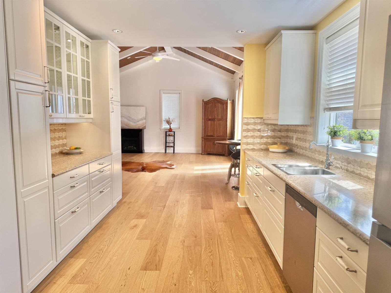 19123 60b Avenue, Surrey, British Columbia  V3S 7T8 - Photo 19 - R3112062