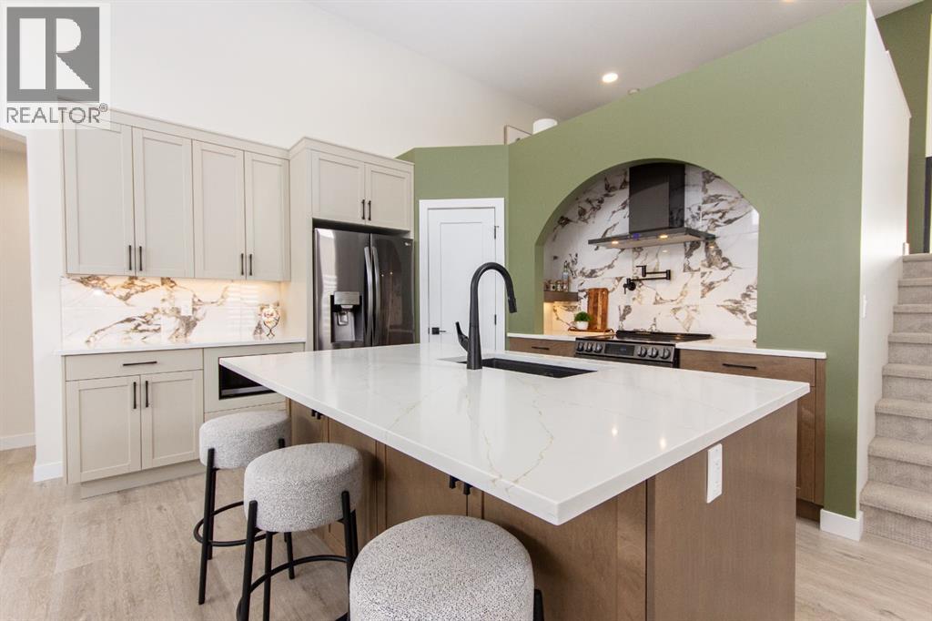 224 Emerald Drive, Red Deer, Alberta  T4P 3E2 - Photo 6 - A2298375