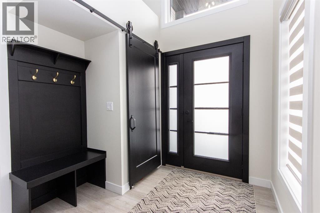 224 Emerald Drive, Red Deer, Alberta  T4P 3E2 - Photo 2 - A2298375