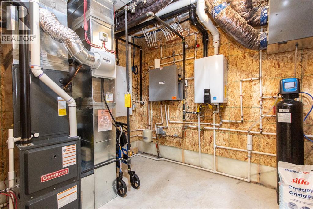 224 Emerald Drive, Red Deer, Alberta  T4P 3E2 - Photo 38 - A2298375