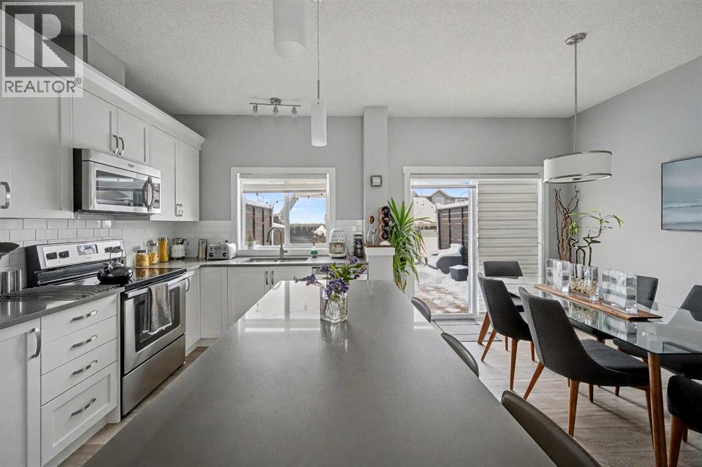 38 Sage Bluff Gate NW, Calgary, Alberta  T3R 0Y9 - Photo 9 - A2297224