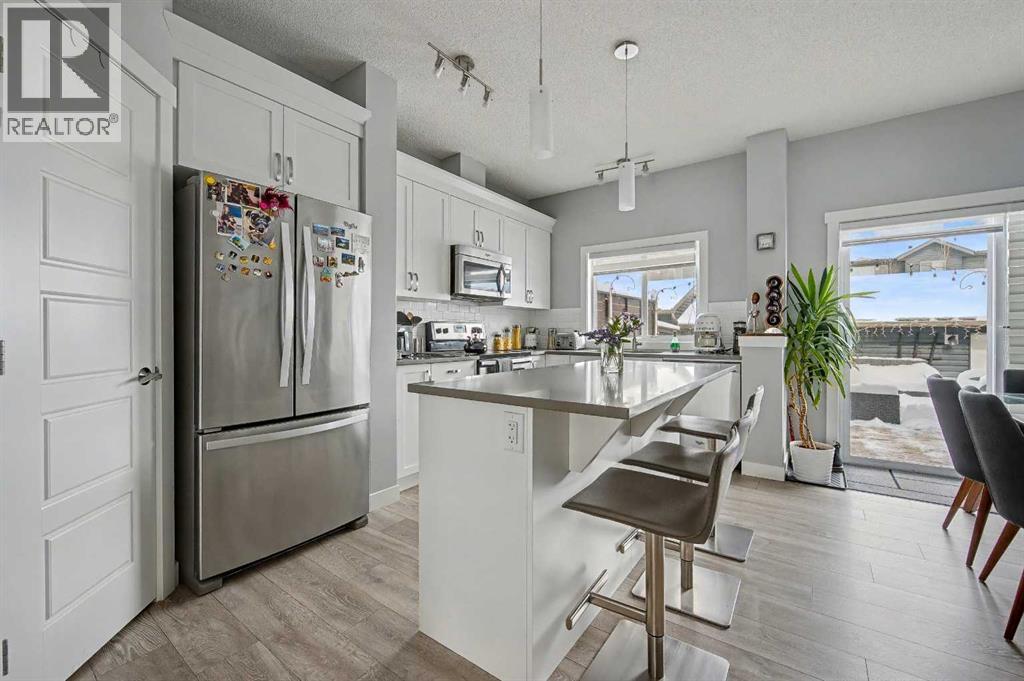 38 Sage Bluff Gate NW, Calgary, Alberta  T3R 0Y9 - Photo 8 - A2297224