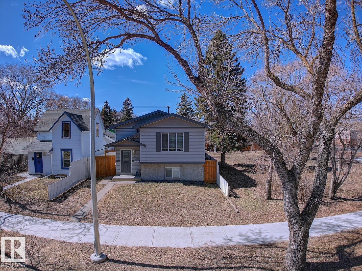 11710 92 St Nw, Edmonton, Alberta  T5G 1A3 - Photo 2 - E4483447