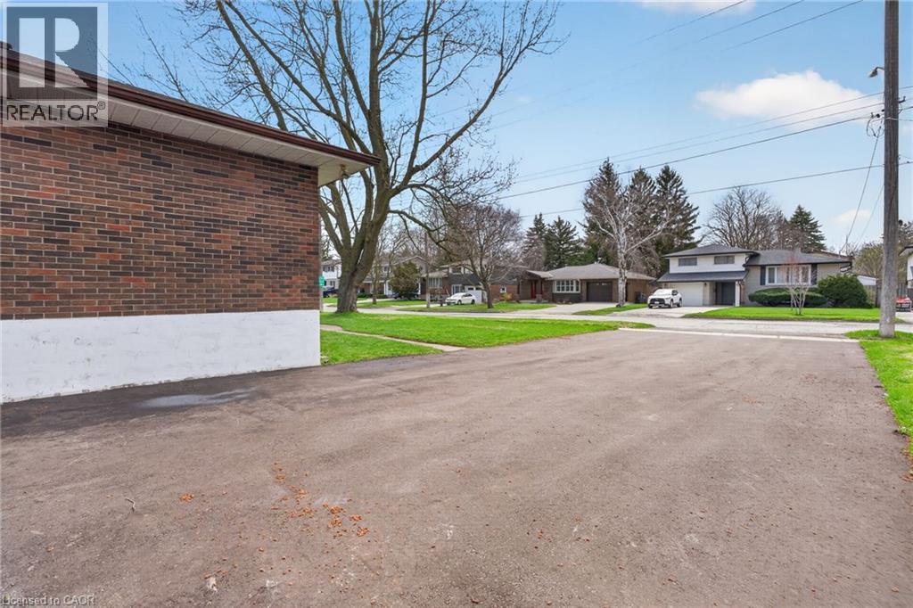 53 Nicklin Crescent, Guelph, Ontario  N1H 5G1 - Photo 3 - 40822610