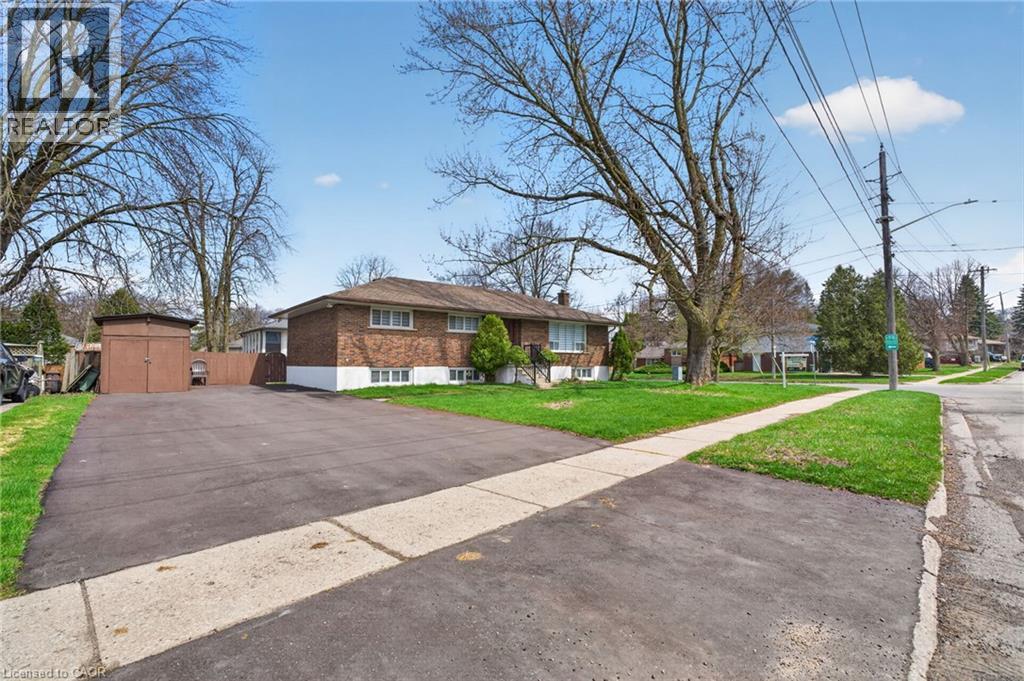 53 NICKLIN Crescent, Guelph, Ontario