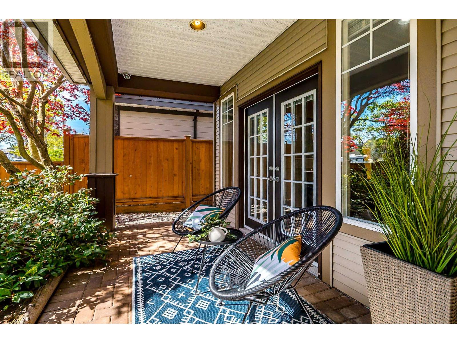 3933 Garry Street, Richmond, British Columbia  V7E 2T7 - Photo 5 - R3113428