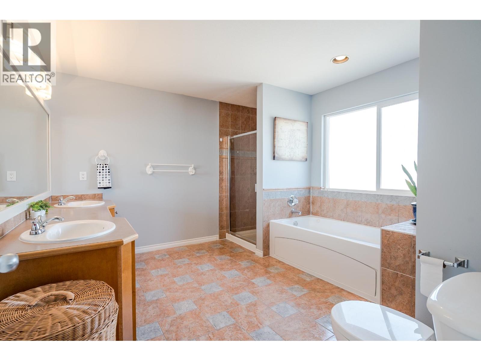 3933 Garry Street, Richmond, British Columbia  V7E 2T7 - Photo 33 - R3113428