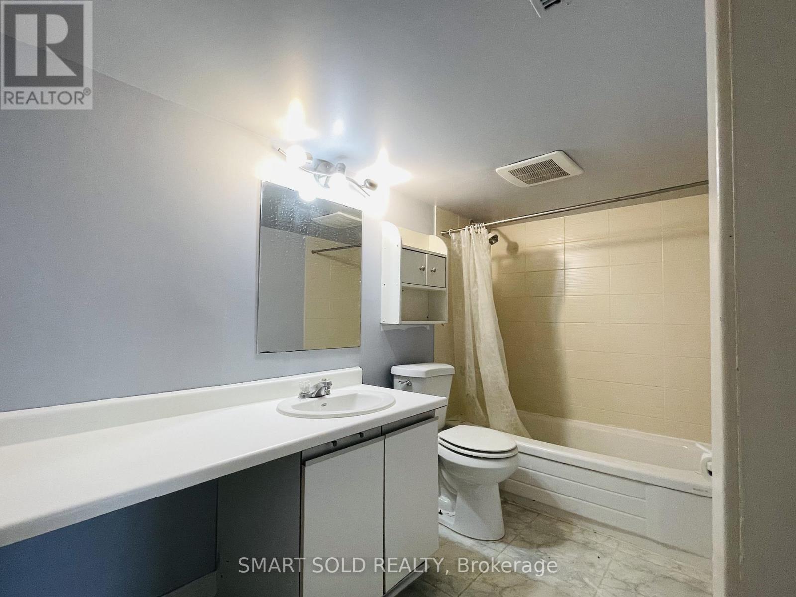 42 Amelia Street, Toronto, Ontario  M4X 1E1 - Photo 41 - C12999356