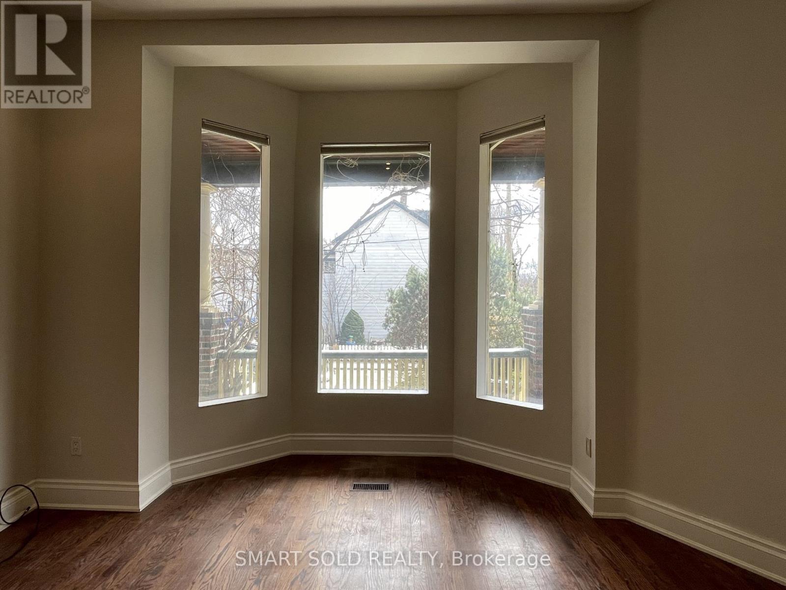 42 Amelia Street, Toronto, Ontario  M4X 1E1 - Photo 6 - C12999356