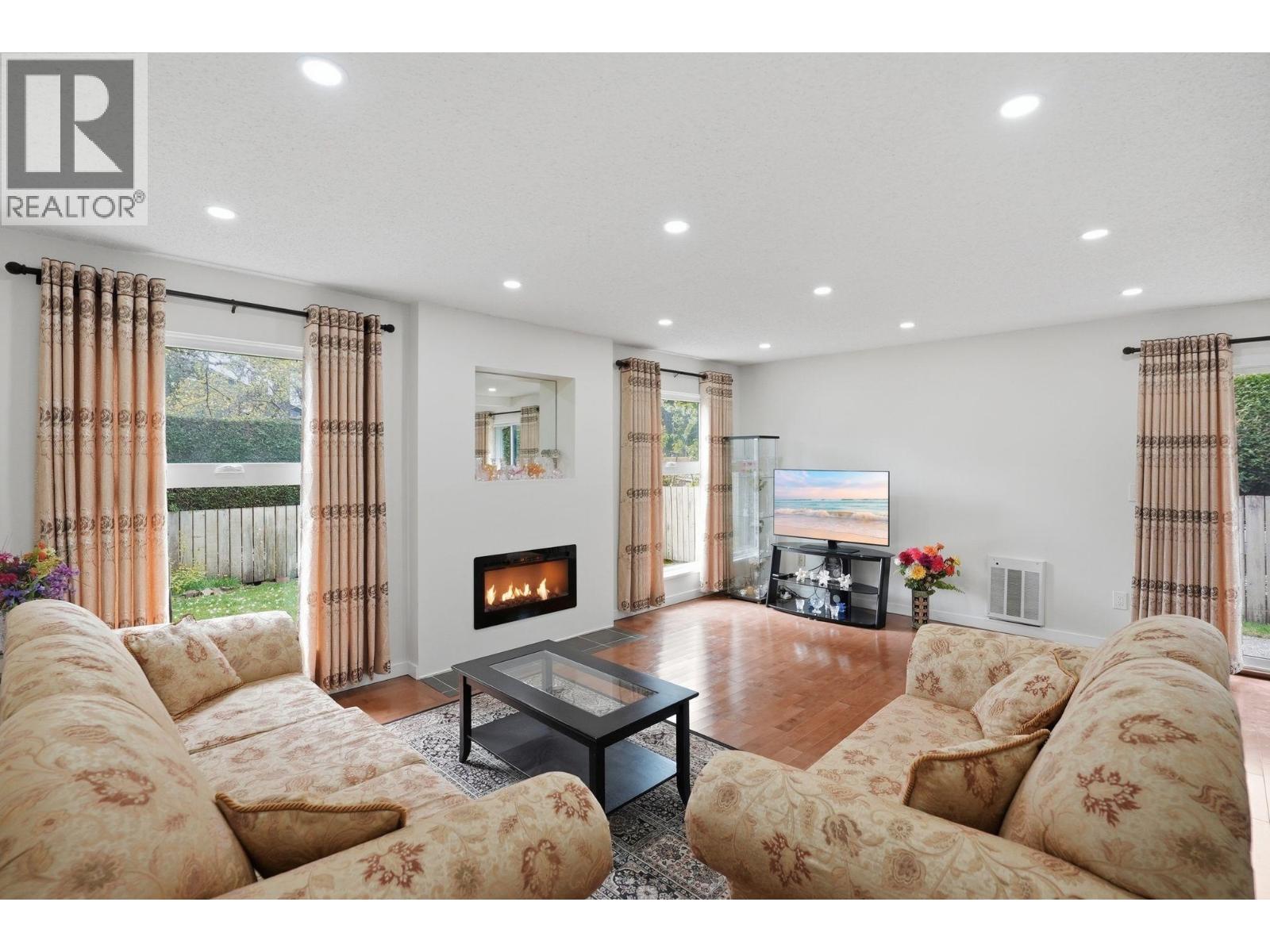 7506 Westbank Place, Vancouver, British Columbia  V5S 3Y6 - Photo 5 - R3114268