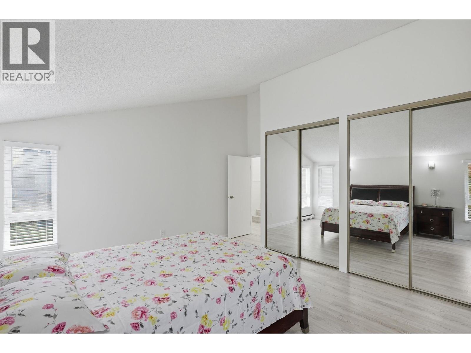 7506 Westbank Place, Vancouver, British Columbia  V5S 3Y6 - Photo 13 - R3114268