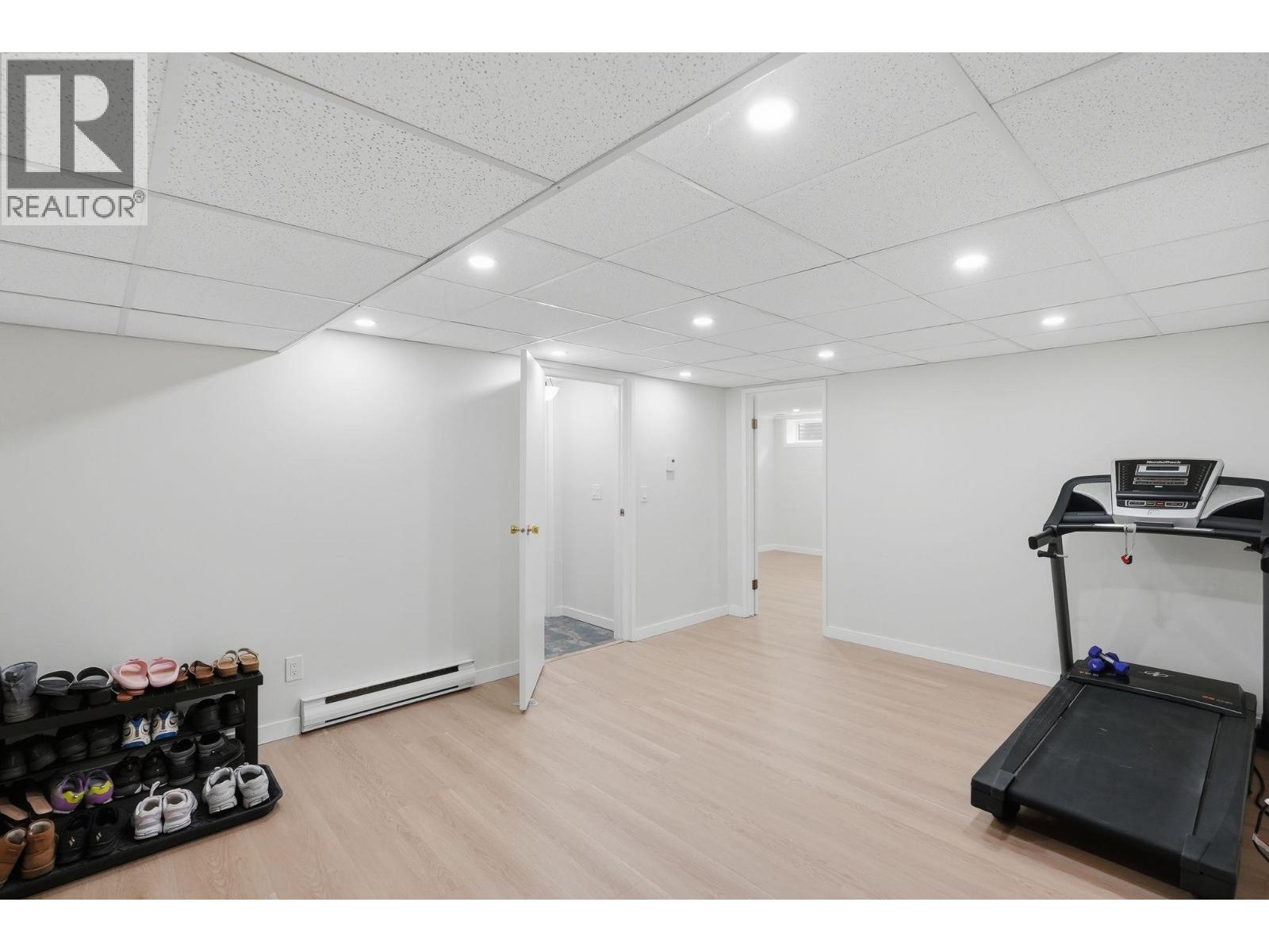 7506 Westbank Place, Vancouver, British Columbia  V5S 3Y6 - Photo 19 - R3114268