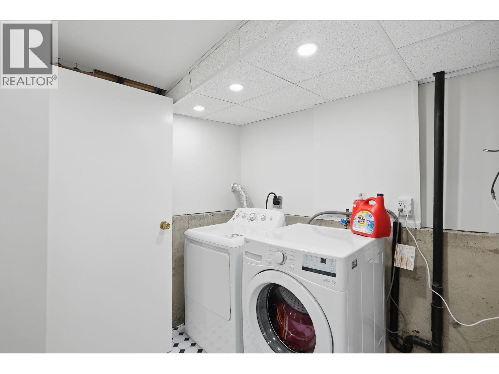 7506 Westbank Place, Vancouver, British Columbia  V5S 3Y6 - Photo 20 - R3114268