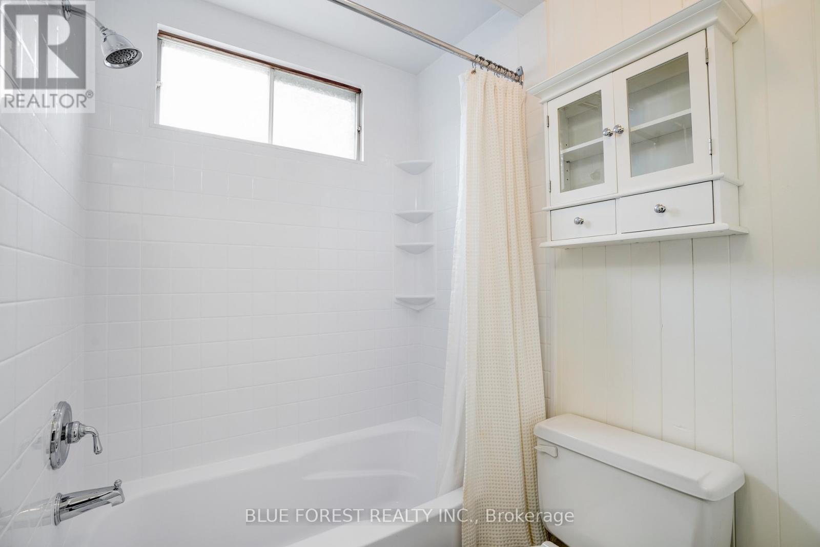 343 Emery Street E, London South, Ontario  N6C 2E4 - Photo 15 - X13027986