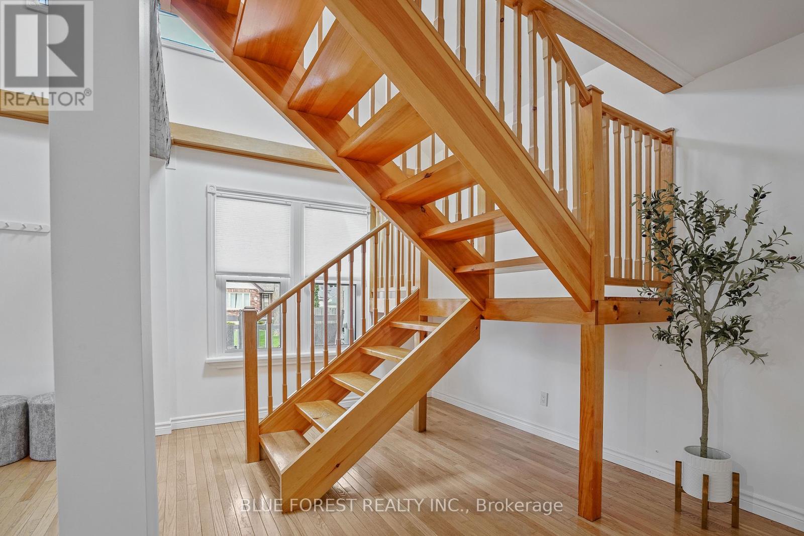 343 Emery Street E, London South, Ontario  N6C 2E4 - Photo 16 - X13027986