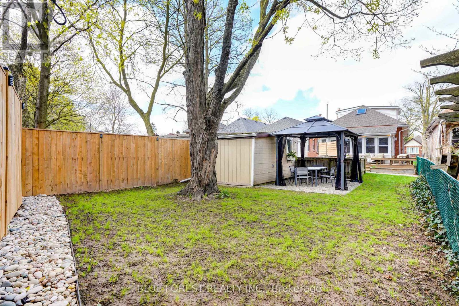 343 Emery Street E, London South, Ontario  N6C 2E4 - Photo 45 - X13027986