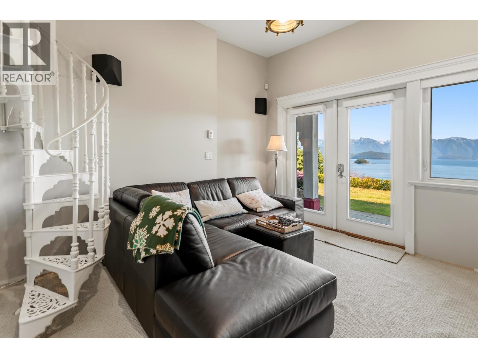 1128 Twin Isle Drive, Gibsons, British Columbia  V0N 1V1 - Photo 19 - R3101875