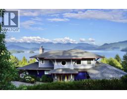 1128 TWIN ISLE DRIVE, Gibsons, British Columbia