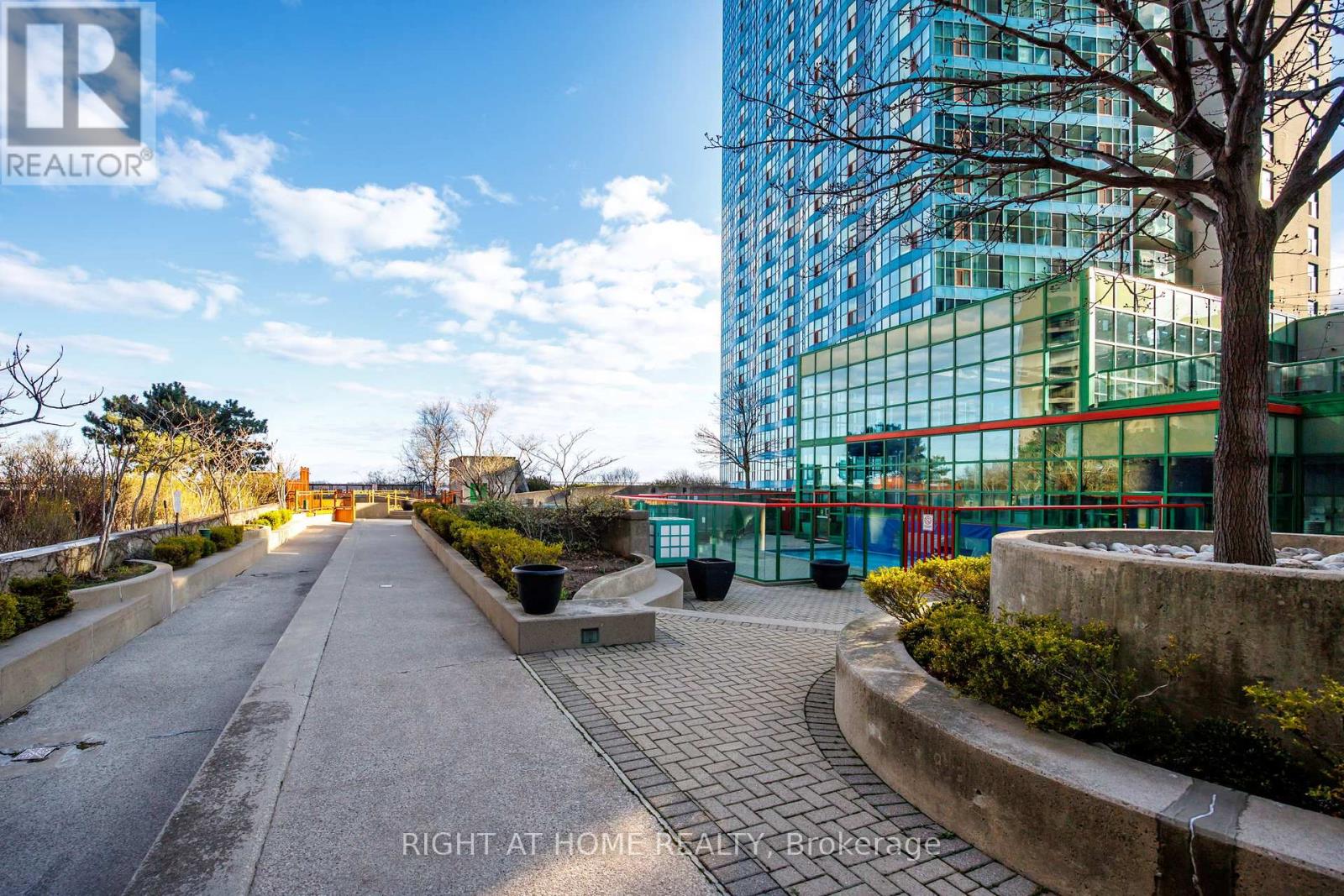 2306 - 77 Harbour Square, Toronto (Waterfront Communities), Ontario  M5J 2S2 - Photo 26 - C13027980