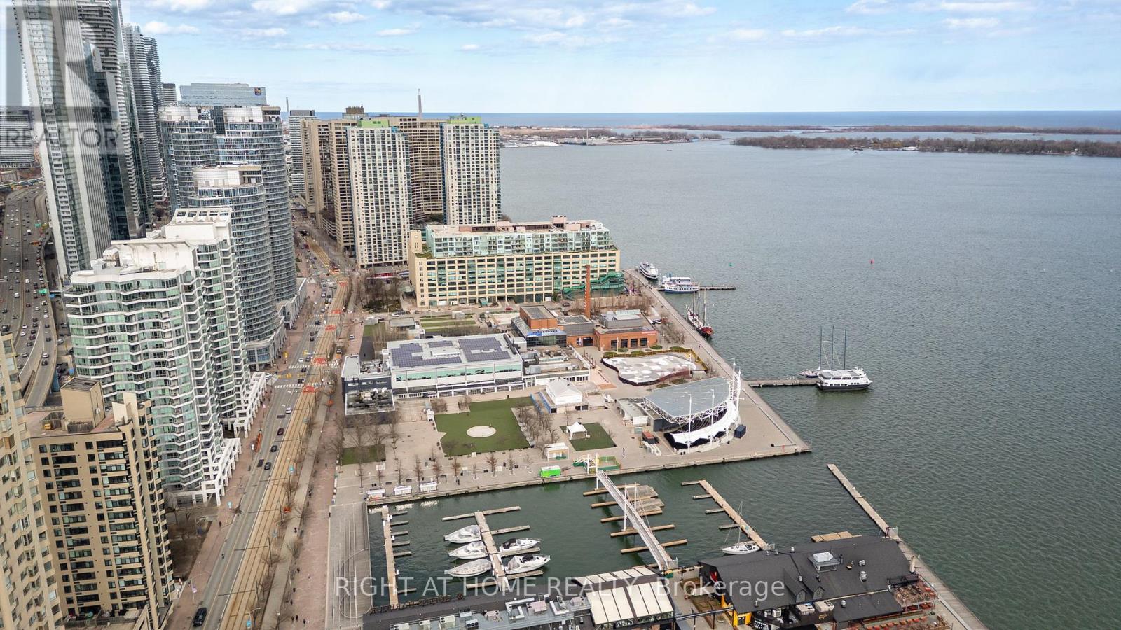 2306 - 77 Harbour Square, Toronto (Waterfront Communities), Ontario  M5J 2S2 - Photo 36 - C13027980