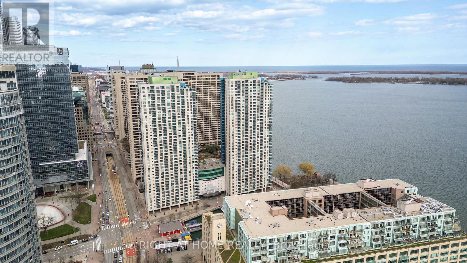 2306 - 77 Harbour Square, Toronto (Waterfront Communities), Ontario  M5J 2S2 - Photo 40 - C13027980