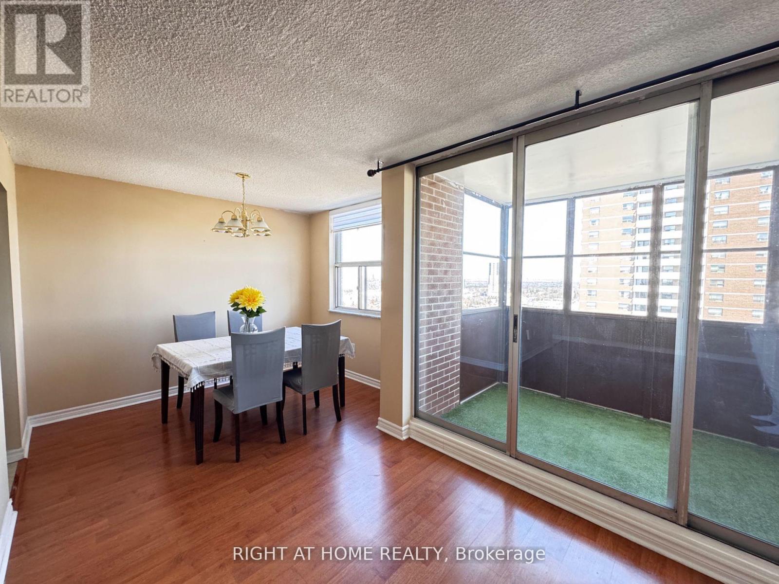 2104 - 205 Hilda Avenue, Toronto, Ontario  M2M 4B1 - Photo 7 - C13028010