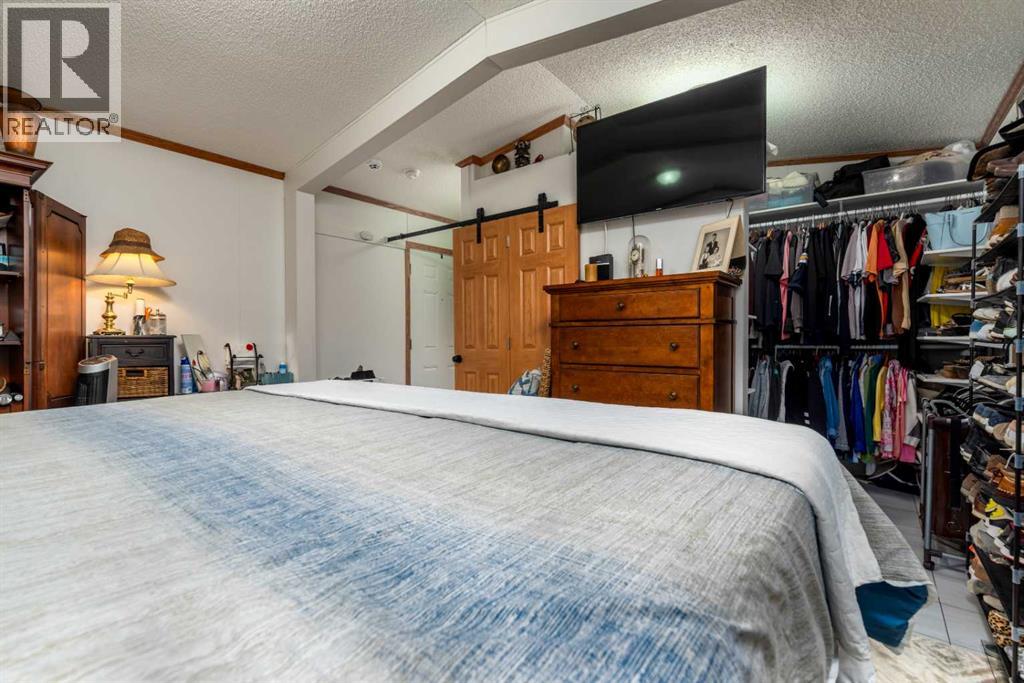 207 2 Street E, Lashburn, Saskatchewan  S0M 1H0 - Photo 16 - A2269067