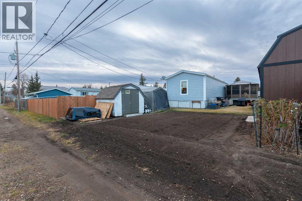 207 2 Street E, Lashburn, Saskatchewan  S0M 1H0 - Photo 26 - A2269067