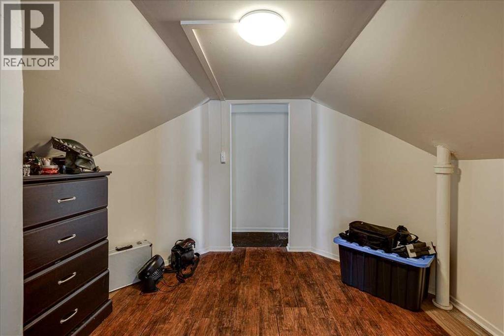 3912 55 Avenue, Red Deer, Alberta  T4N 4N4 - Photo 20 - A2293035