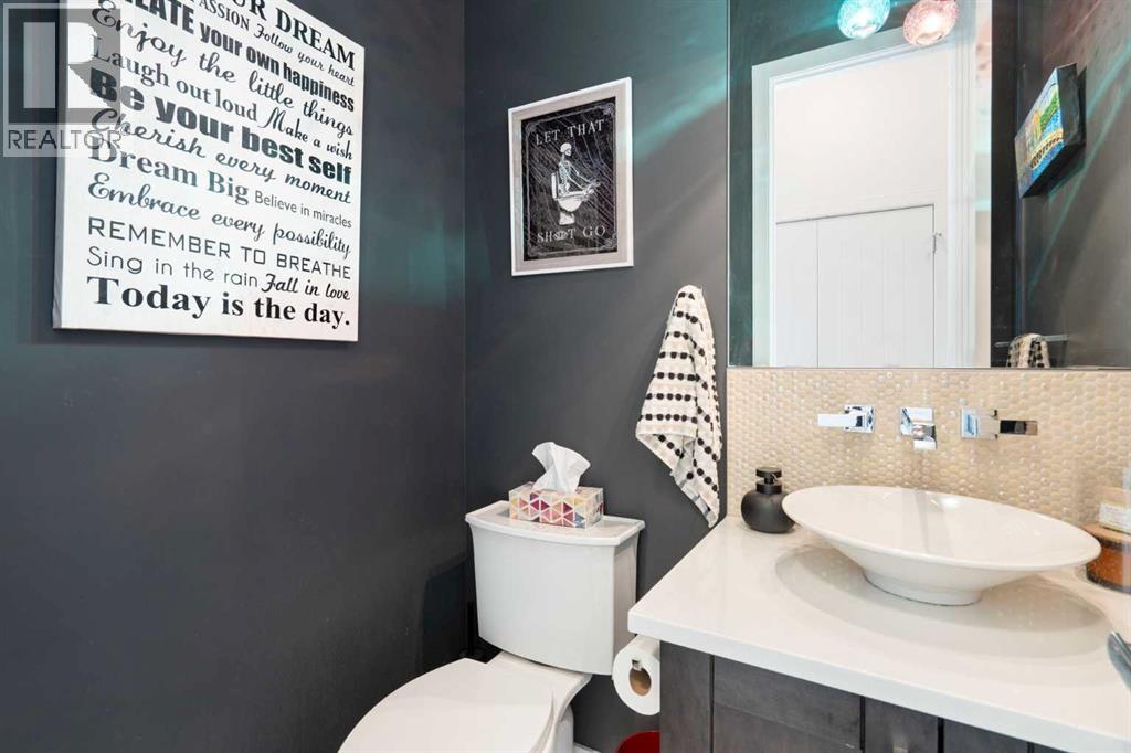 71 Muirfield Close, Lyalta, Alberta  T0J 1Y1 - Photo 5 - A2286733