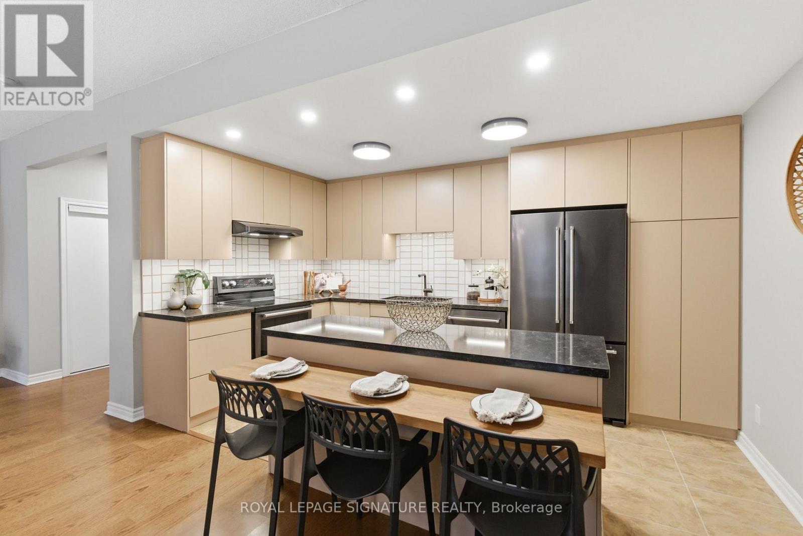 106 - 220 Main Street N, Uxbridge, Ontario  L9P 0B6 - Photo 2 - N13028016