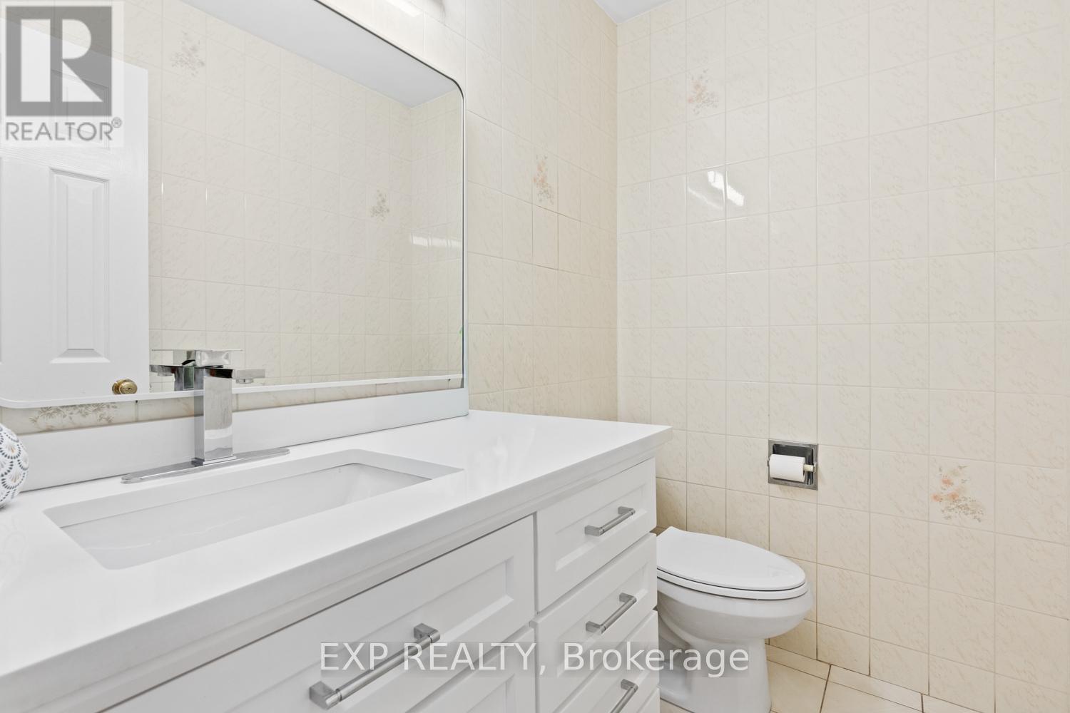 Main - 61 Dundee Crescent, Markham, Ontario  L3R 8Y9 - Photo 14 - N13028018