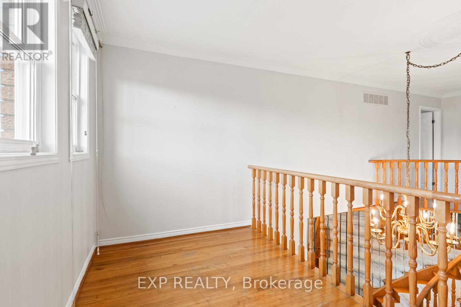 Main - 61 Dundee Crescent, Markham, Ontario  L3R 8Y9 - Photo 18 - N13028018