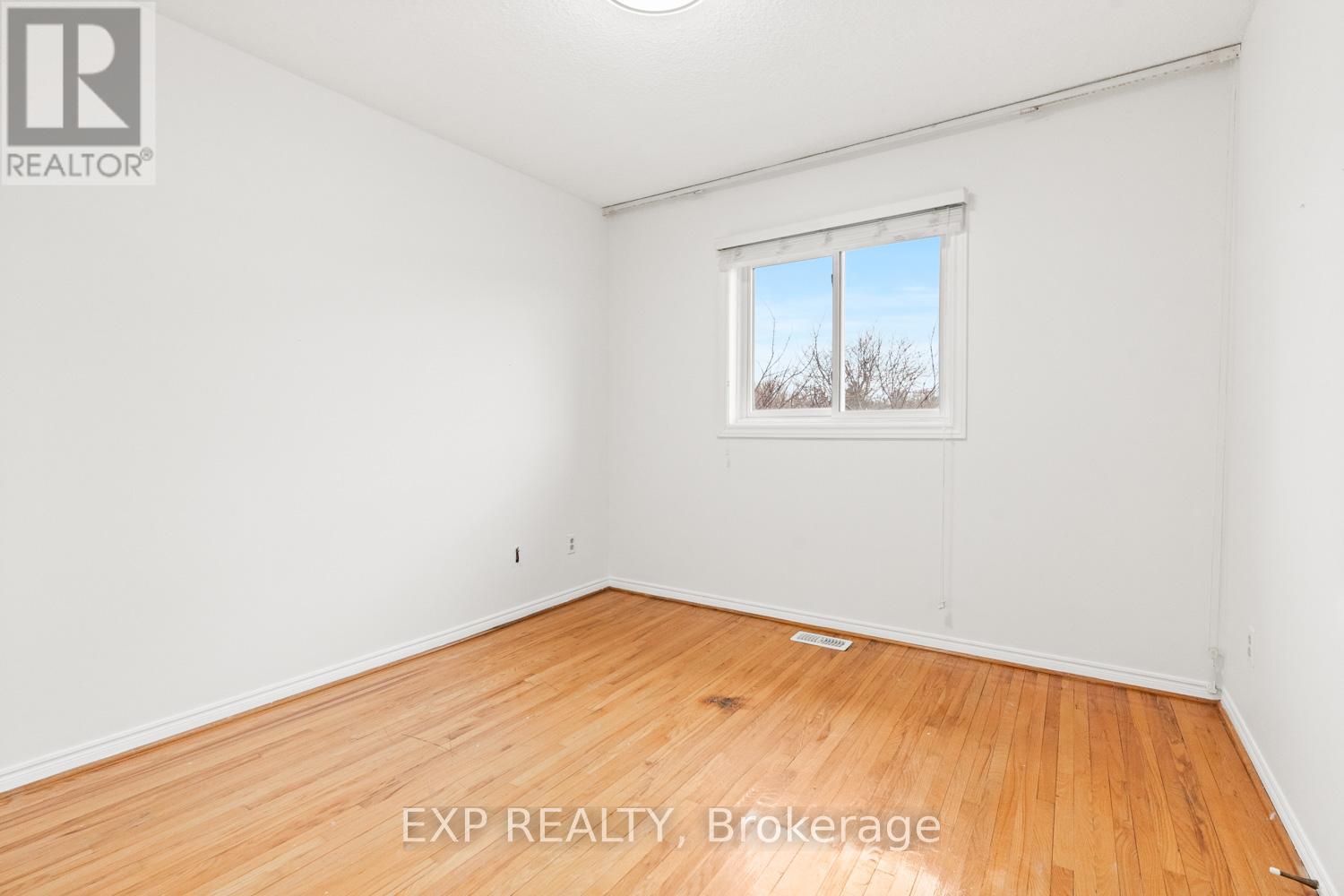 Main - 61 Dundee Crescent, Markham, Ontario  L3R 8Y9 - Photo 24 - N13028018