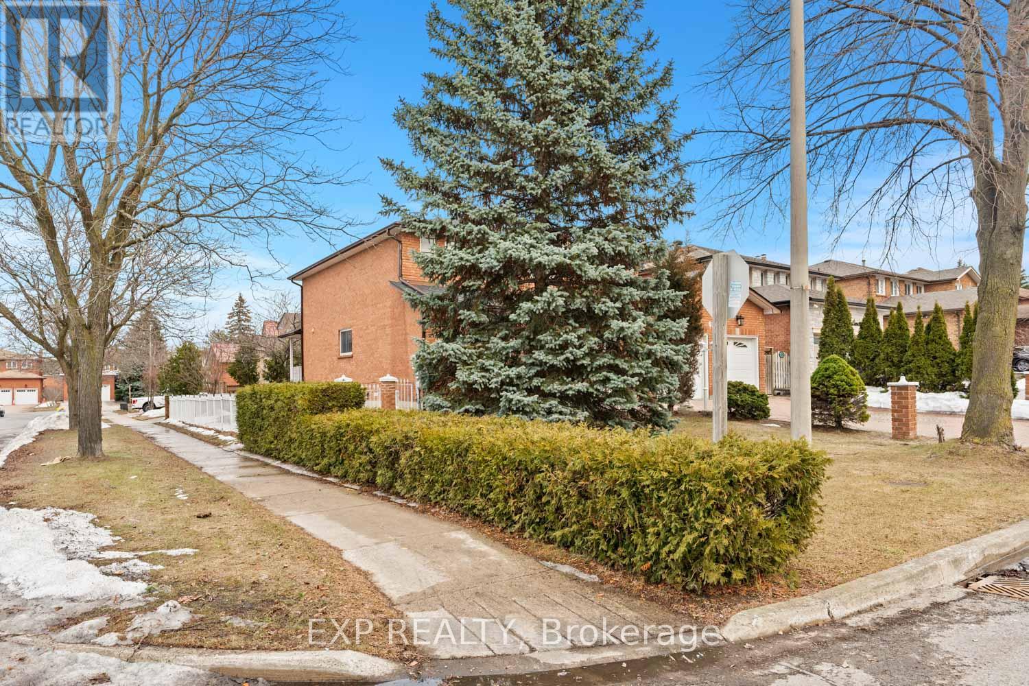 Main - 61 Dundee Crescent, Markham, Ontario  L3R 8Y9 - Photo 39 - N13028018