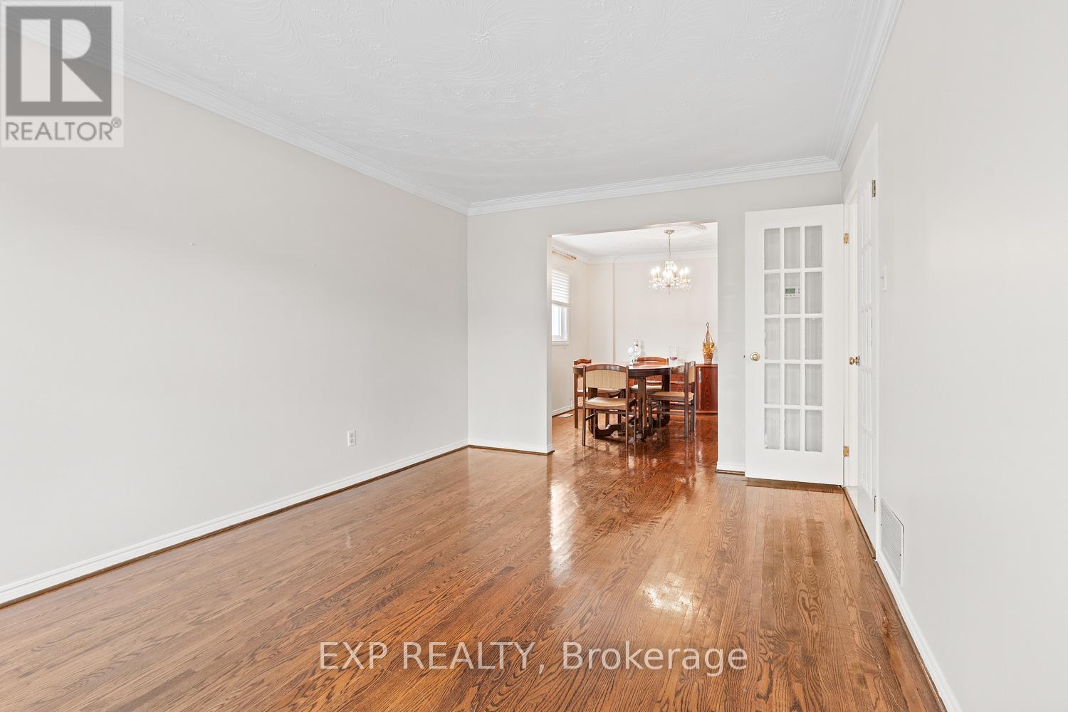 Main - 61 Dundee Crescent, Markham, Ontario  L3R 8Y9 - Photo 4 - N13028018