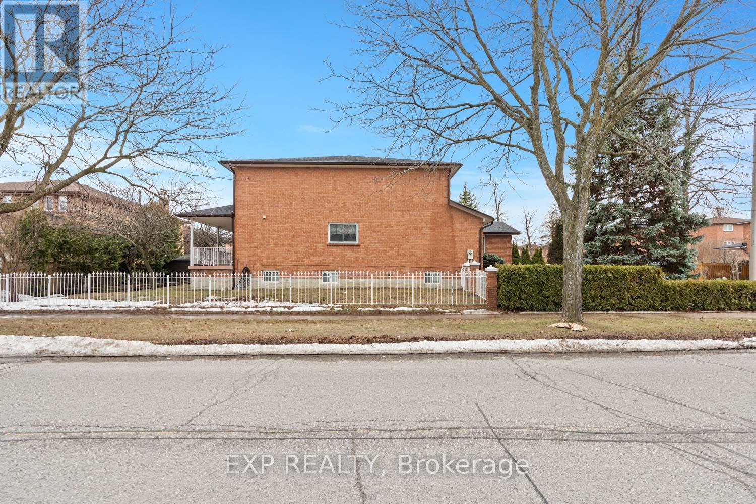 Main - 61 Dundee Crescent, Markham, Ontario  L3R 8Y9 - Photo 40 - N13028018