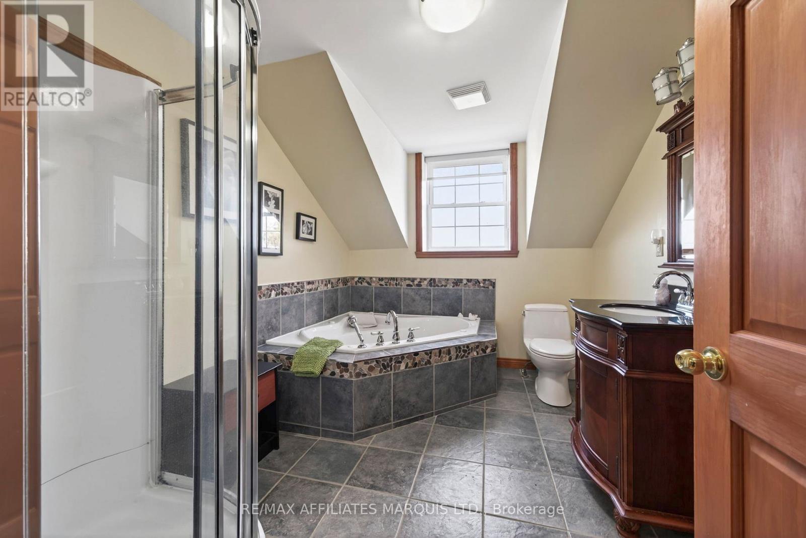 18604 Mcgillivray Road, South Glengarry, Ontario  K0C 1S0 - Photo 35 - X13027984