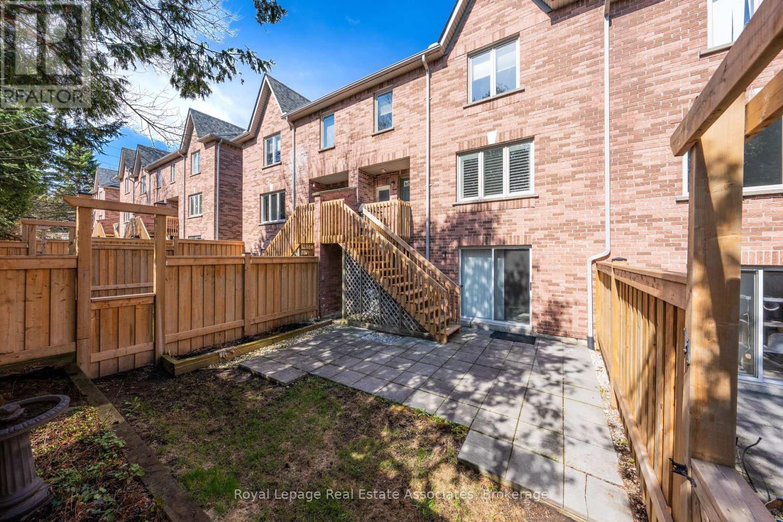 10 - 76 River Drive, Halton Hills, Ontario  L7G 2J2 - Photo 6 - W13027970