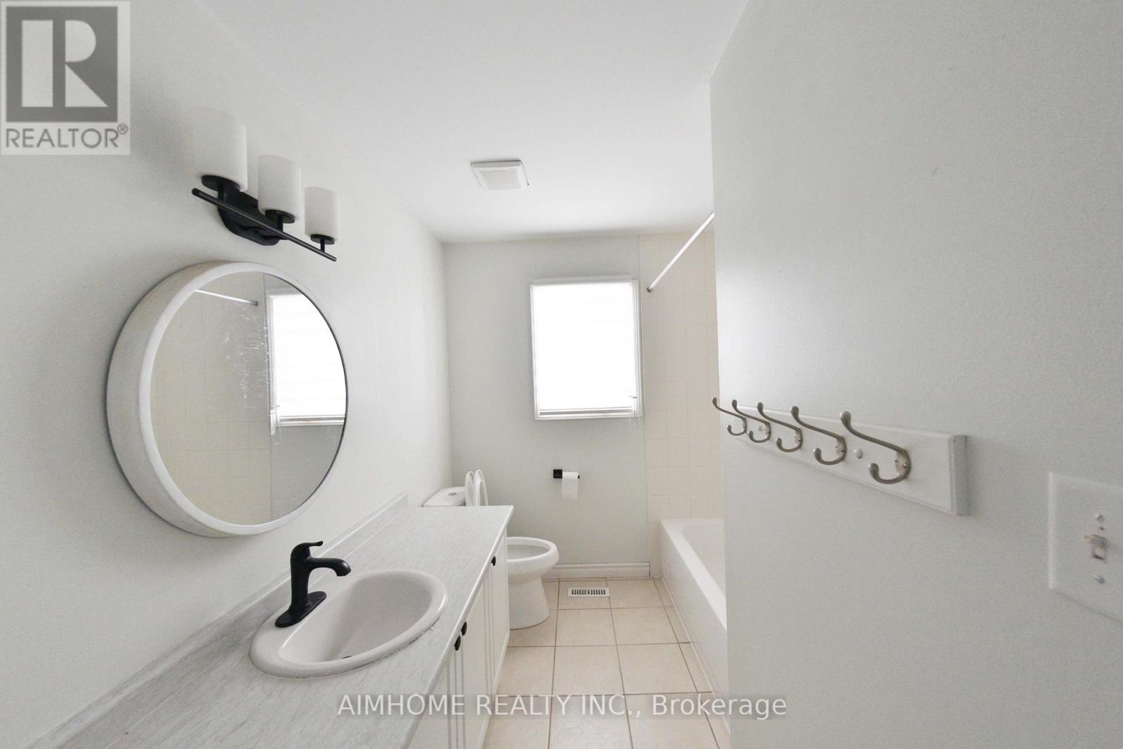 977 Kennedy Circle N, Milton, Ontario  L9T 0C6 - Photo 14 - W13027972