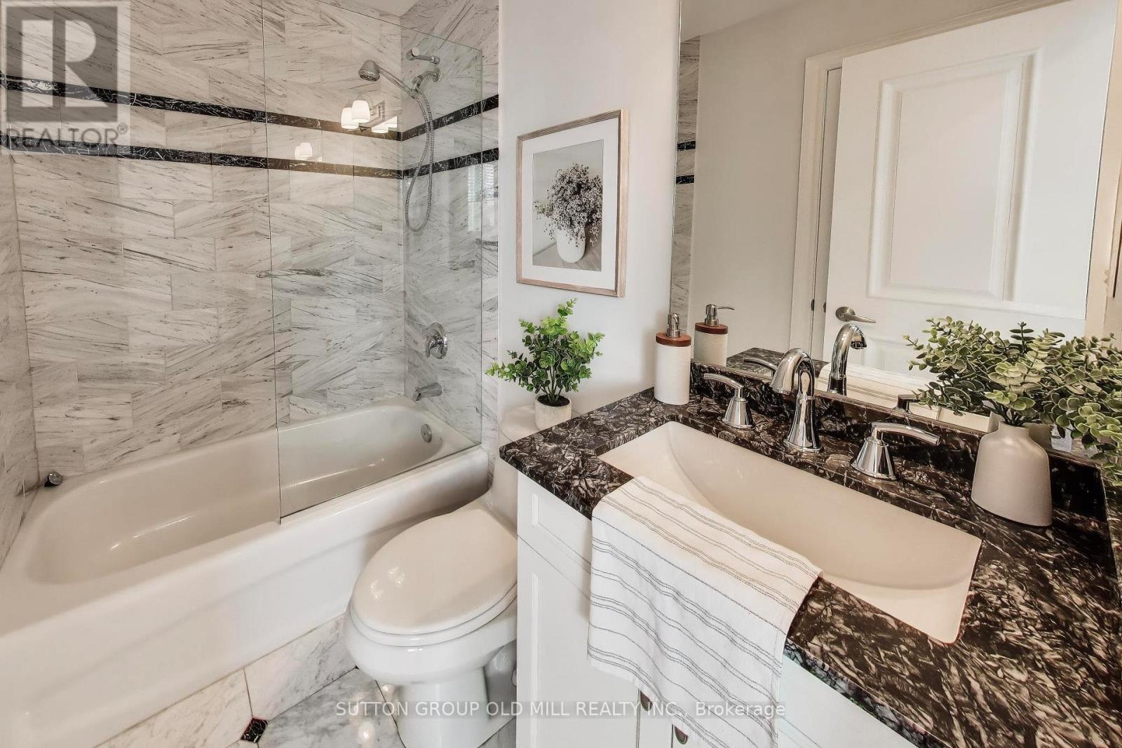 756 Annette Street, Toronto, Ontario  M6S 2E2 - Photo 29 - W13027988