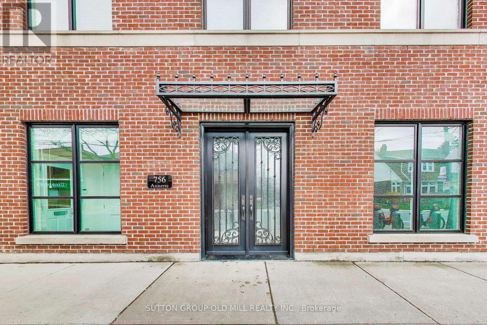 756 Annette Street, Toronto, Ontario  M6S 2E2 - Photo 3 - W13027988