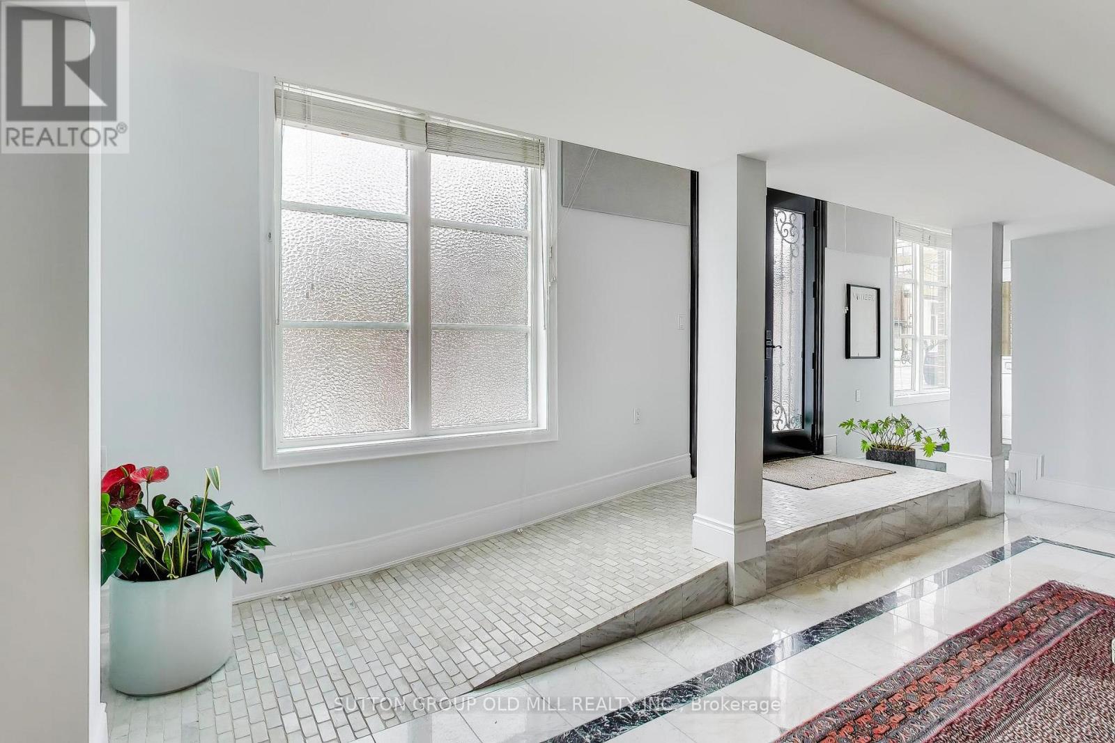 756 Annette Street, Toronto, Ontario  M6S 2E2 - Photo 9 - W13027988