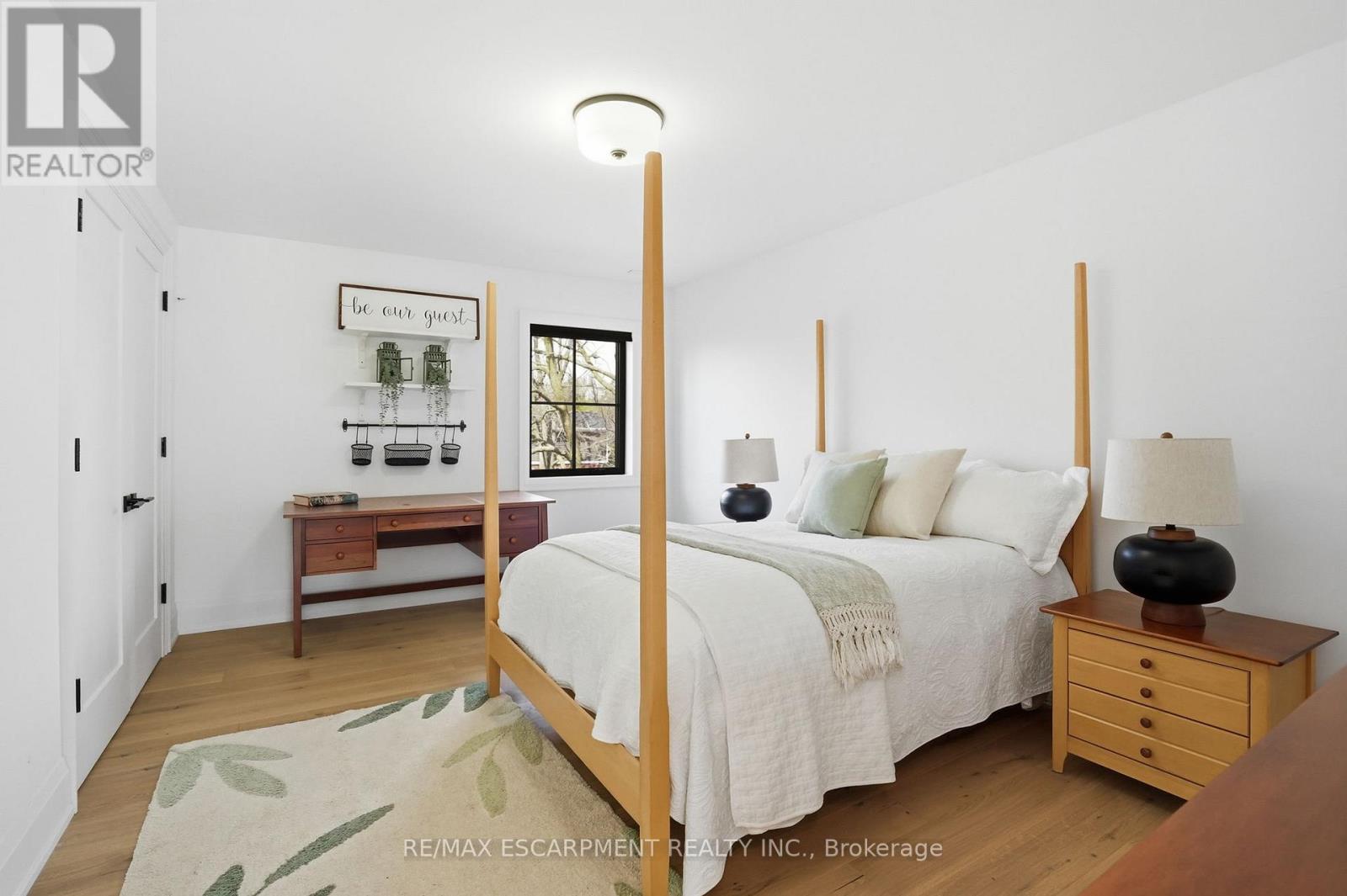 136 Rockcliffe Road, Hamilton, Ontario  L9H 7H3 - Photo 36 - X13027982