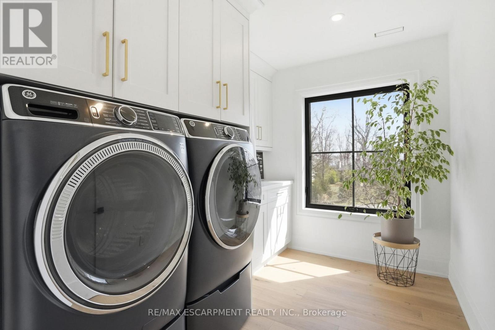 136 Rockcliffe Road, Hamilton, Ontario  L9H 7H3 - Photo 39 - X13027982