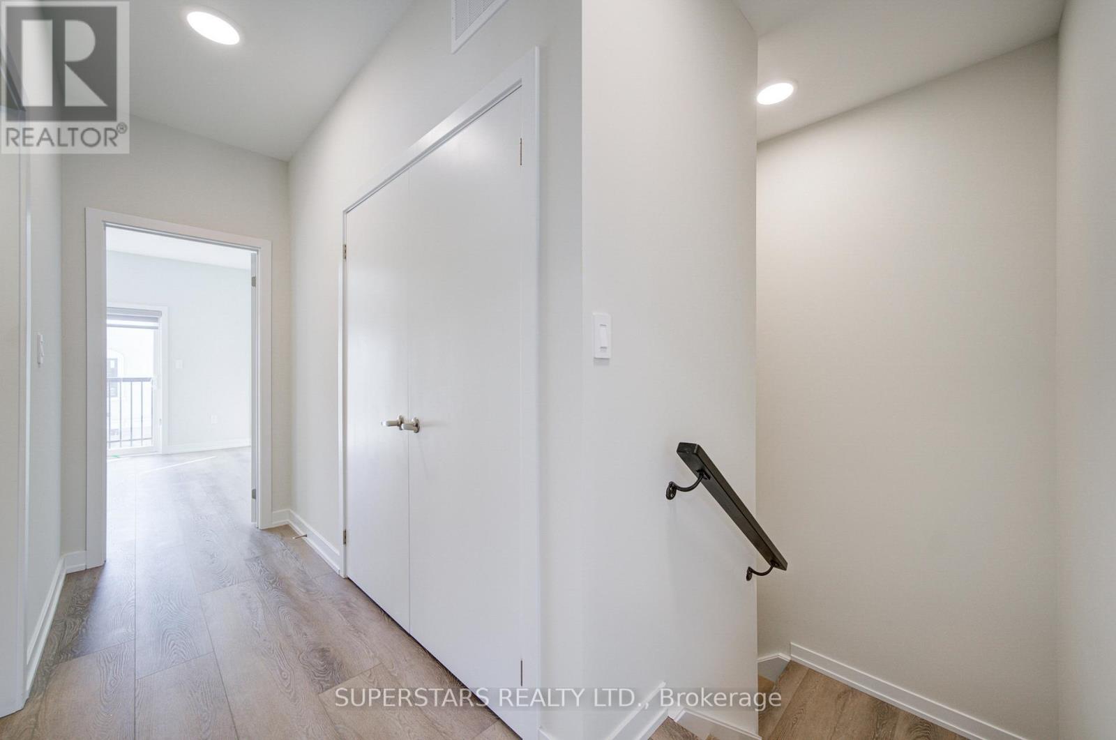 12 Chapple Lane, Richmond Hill, Ontario  L4B 0J4 - Photo 23 - N12883440