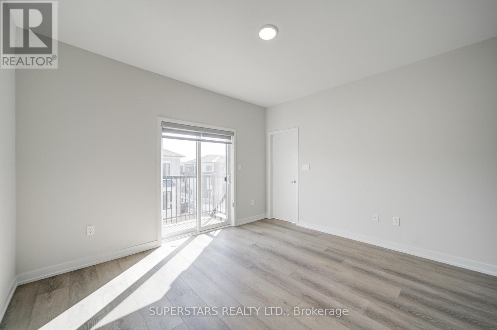 12 Chapple Lane, Richmond Hill, Ontario  L4B 0J4 - Photo 34 - N12883440