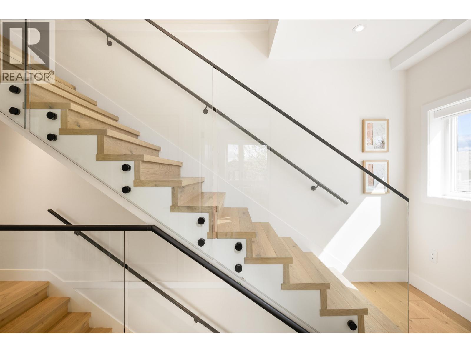 1 3141 E 19 Avenue, Vancouver, British Columbia  V5M 2T2 - Photo 19 - R3114299