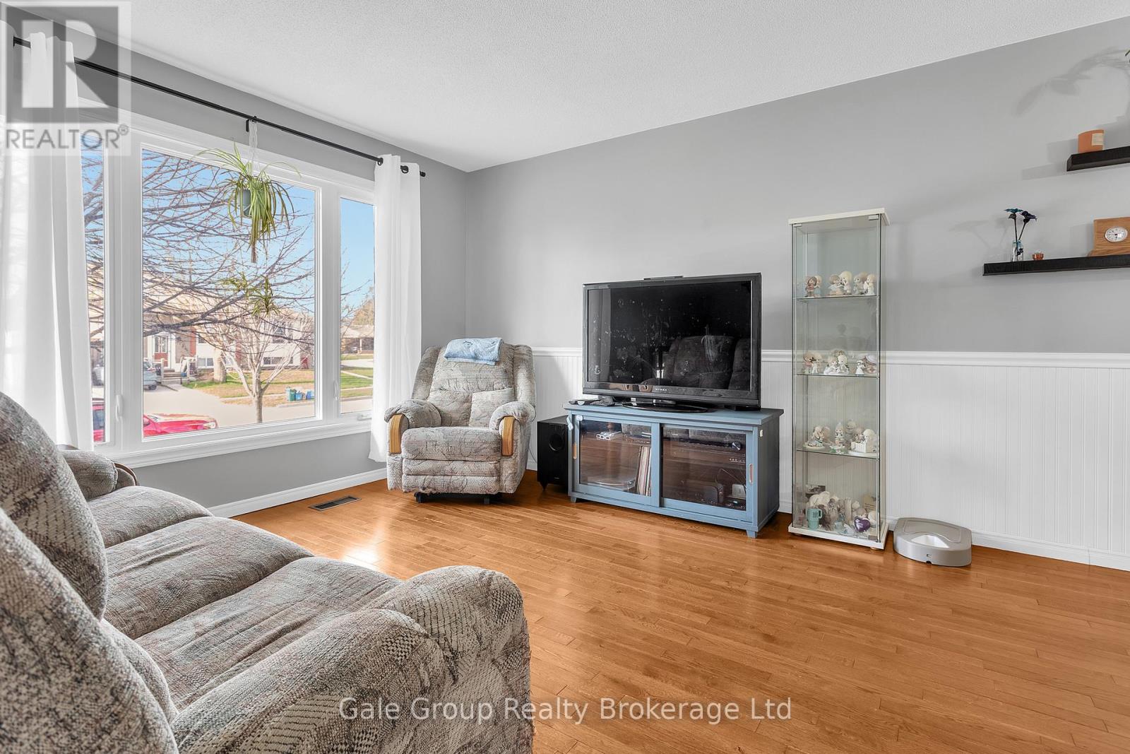 1132 Pearson Drive, Woodstock, Ontario  N4S 8V2 - Photo 11 - X13025792